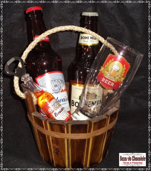 a-Baldinho de Madeira com Cervejas