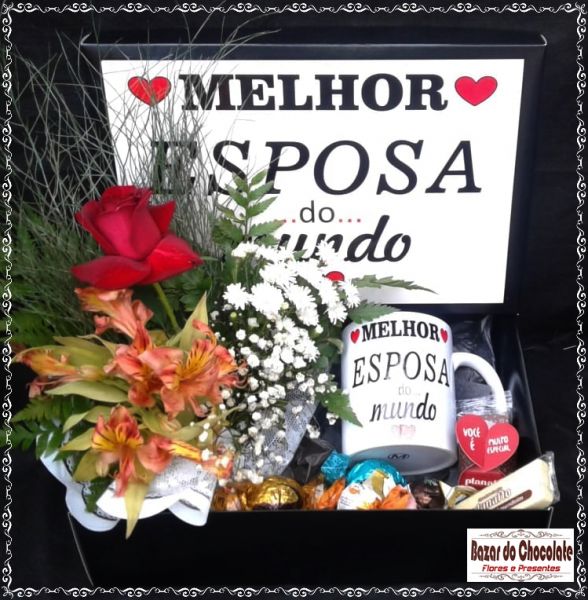 f-Caixa Esposa ou Namorada com Arranjo e Chocolates da Cacau Show e Gramado-RS