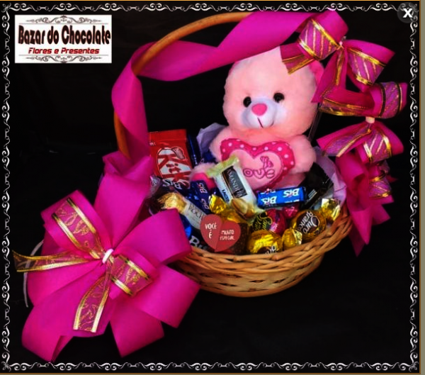 g-Cesta Urso com Chocolates Diversos