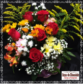 a1-Arranjo de 6 Rosas com Flores
