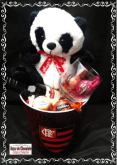 k-Balde de Vários Times com Panda Vinho Taça e Trufas da Cacau Show