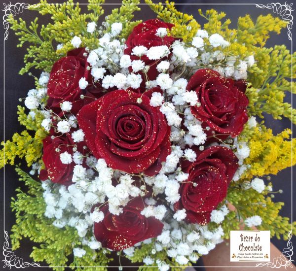 a1-Buquê de Noiva 07 rosas vermelhas com tango