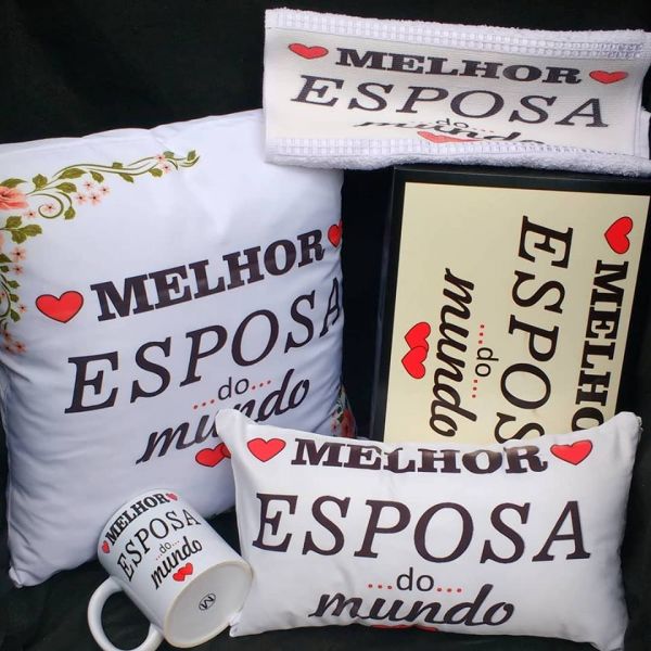 Almofadas Canecas e Toalha de Rosto
