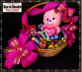 g-Cesta Urso com Chocolates Diversos