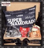 e-Baú Mdf Você é Especial Namorado com Almofadinha Taça Vinho e Chocolates